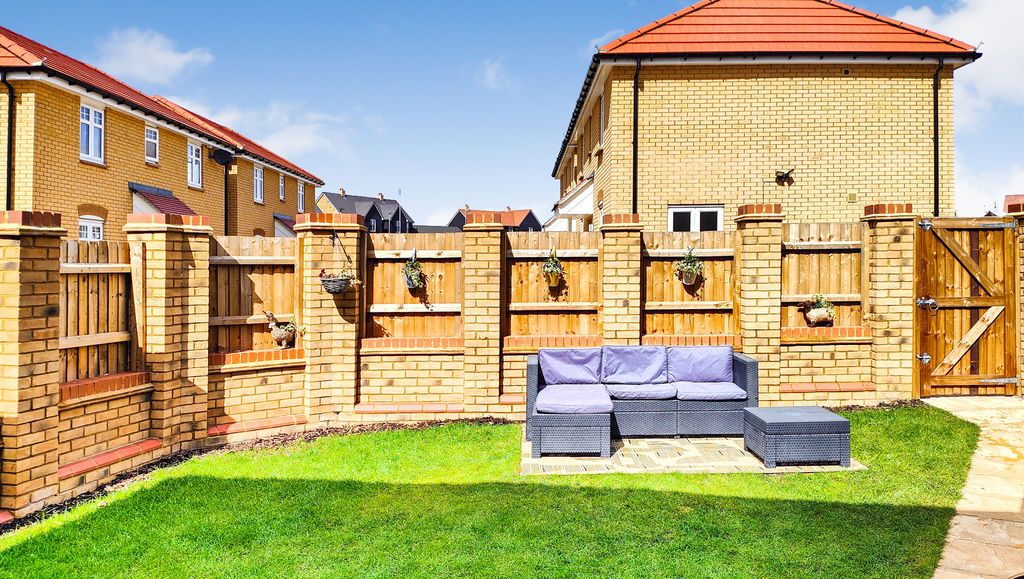 Property photo 2 of 12 Rear Garden