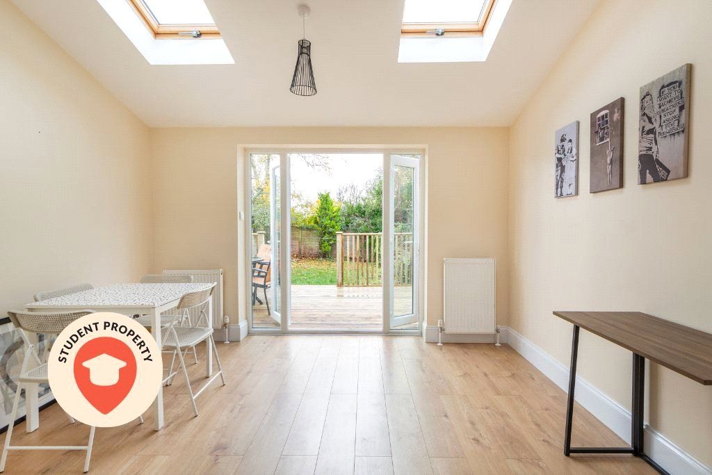 Property photo 1 of 20 Picture No. 21