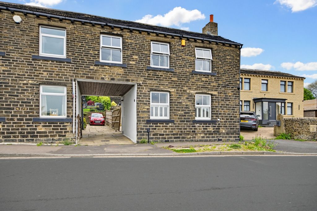 Property photo 1 of 28 Dsc06987