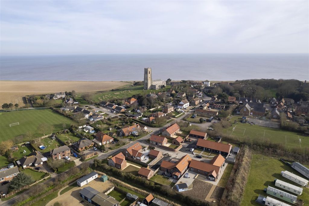 Property photo 2 of 24 Ba Drone-13.Jpg
