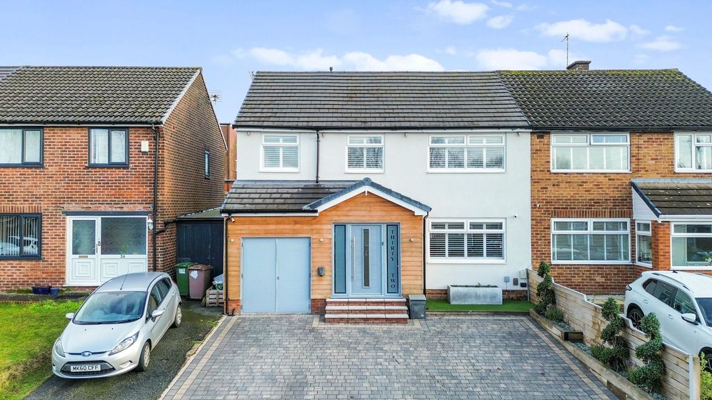 Property photo 1 of 45