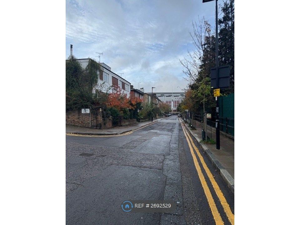 Property photo 1 of 31