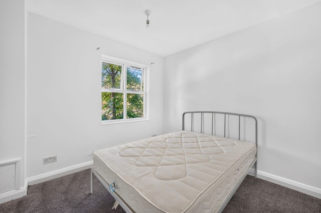 Property photo 2 of 13 Bfk_3441