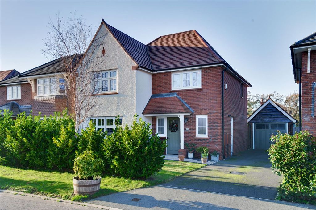 Property photo 1 of 24 Dsc_2102-Dsc_2106.Jpg