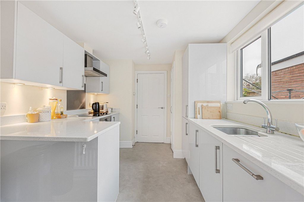 Property photo 2 of 13 Picture No. 02