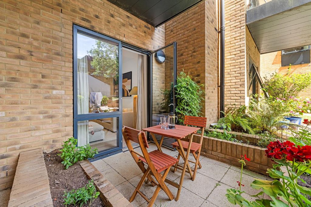 Property photo 2 of 16 Terrace (2).Jpg