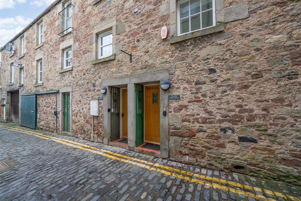 Property photo 2 of 31 The Old Pickle House-02.Jpg