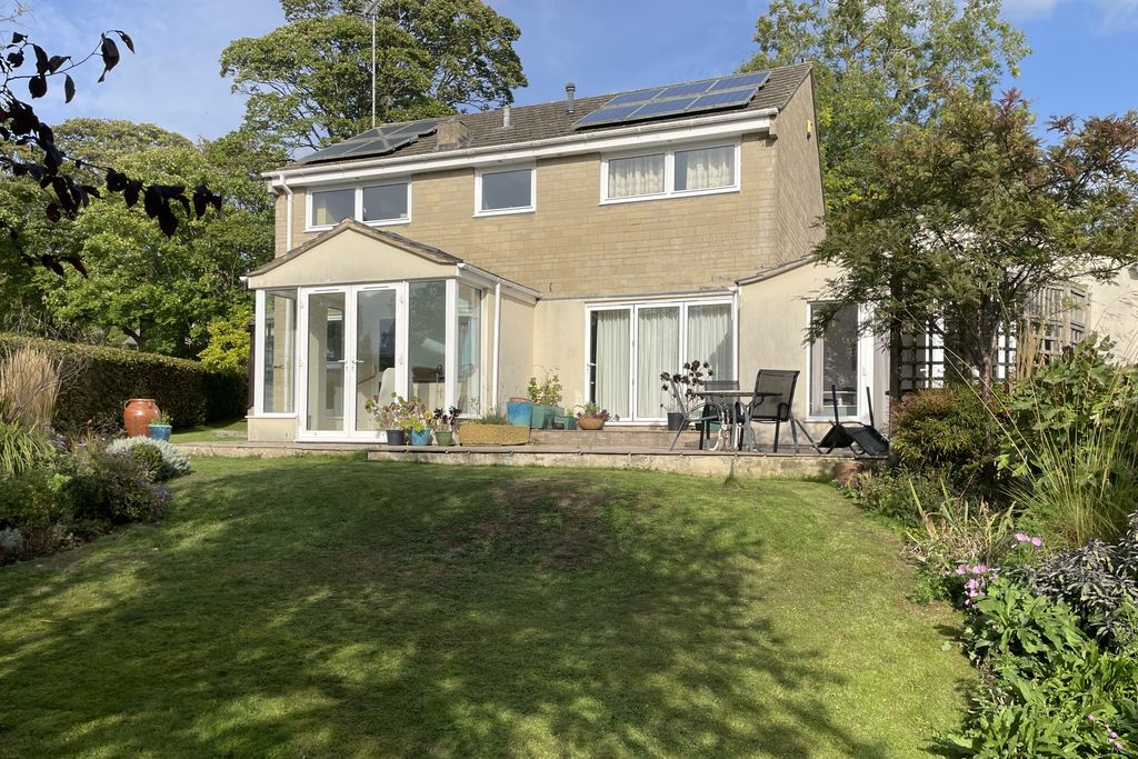 Property photo 2 of 27 Rear