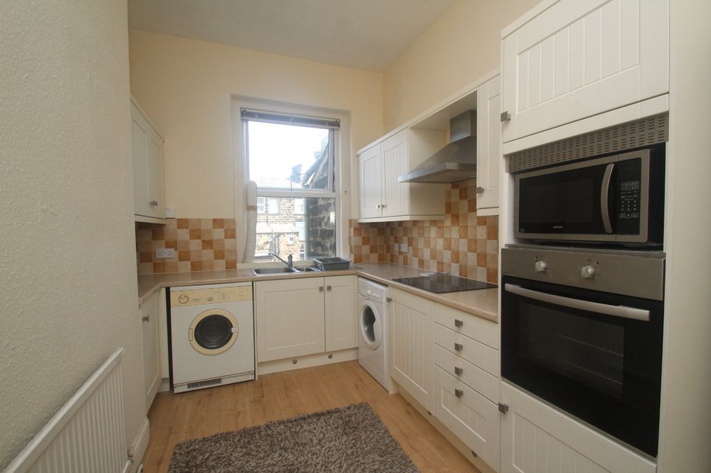 Property photo 3 of 6 Picture No. 09