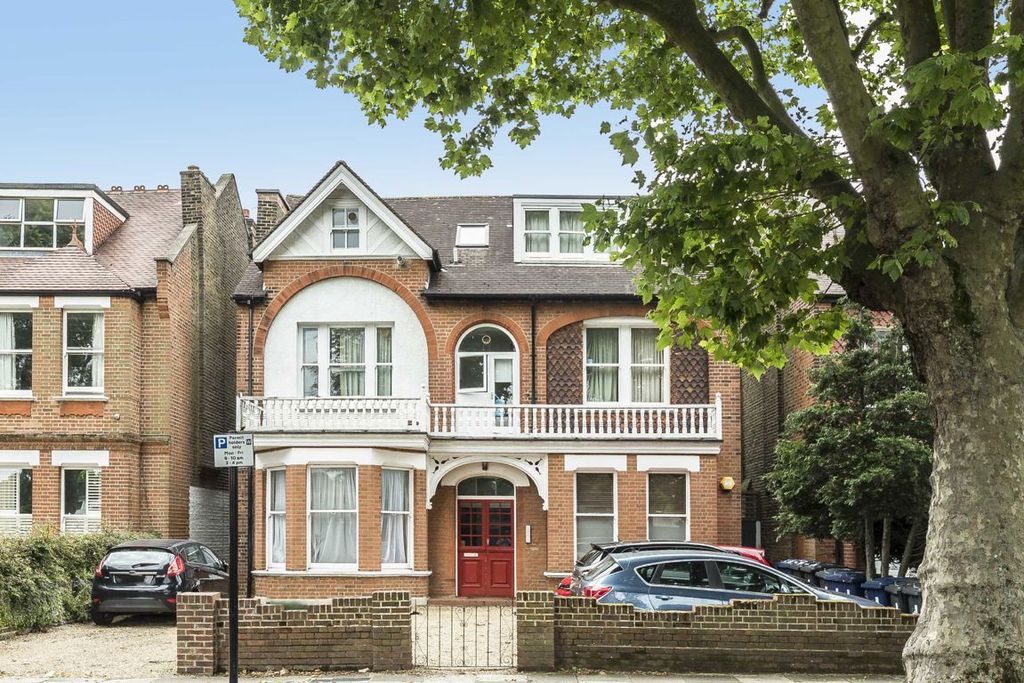 Property photo 1 of 6