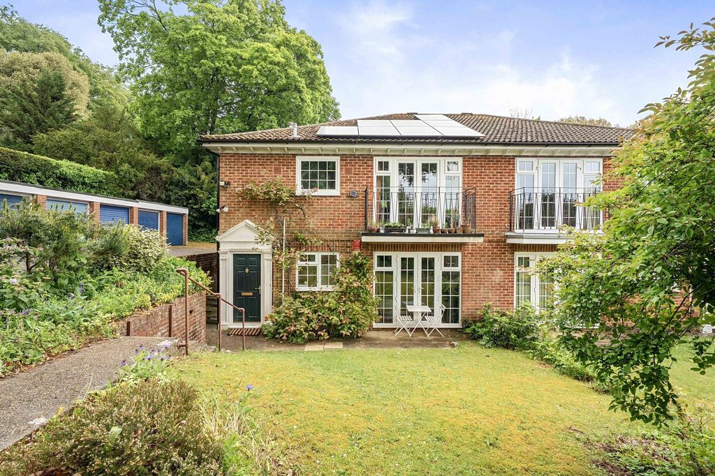 Property photo 1 of 15