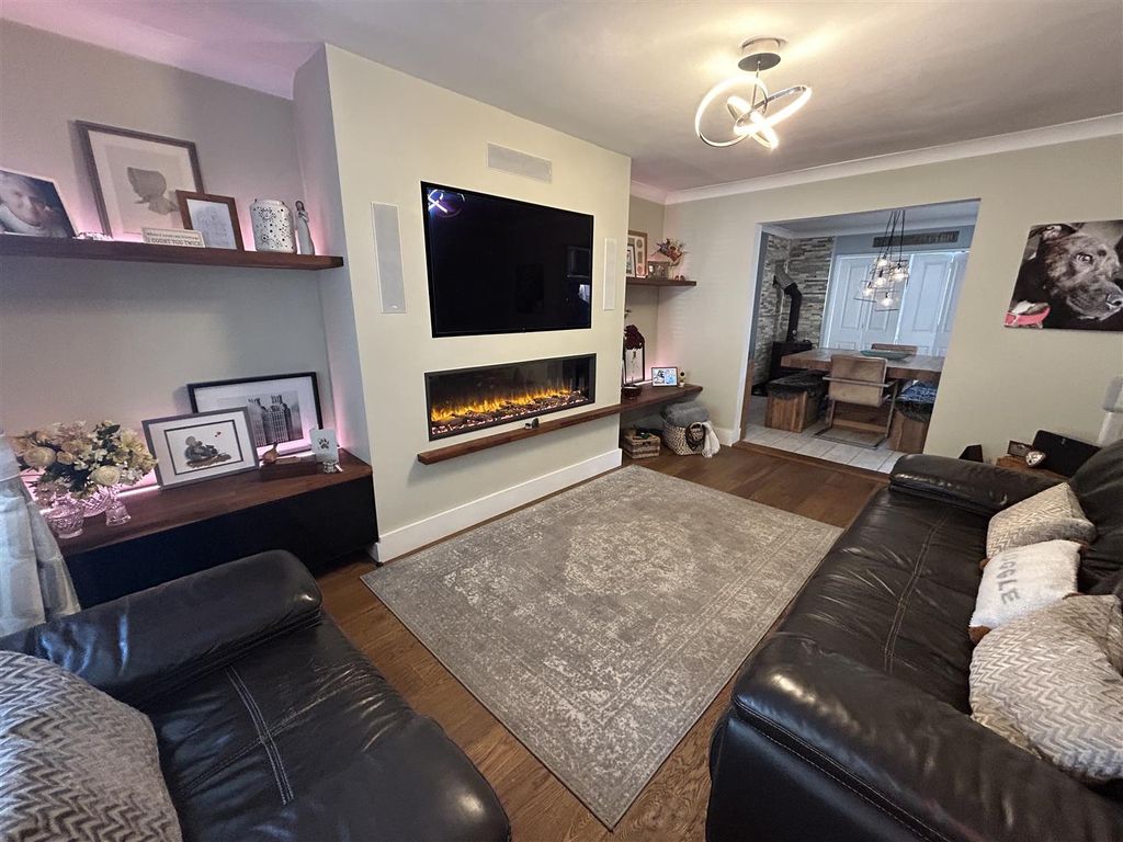 Property photo 3 of 20 Img_1993.Jpeg