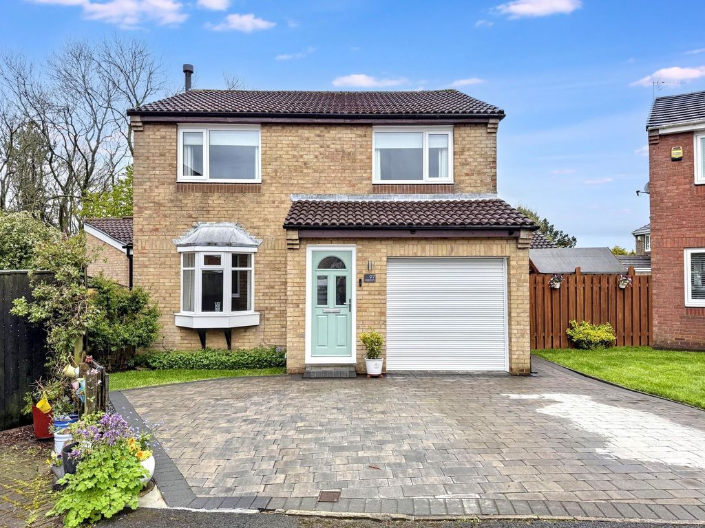 Property photo 1 of 31