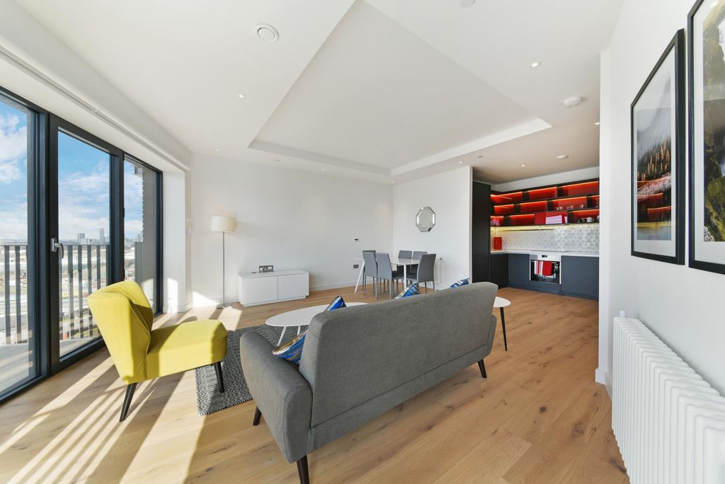 Property photo 3 of 15