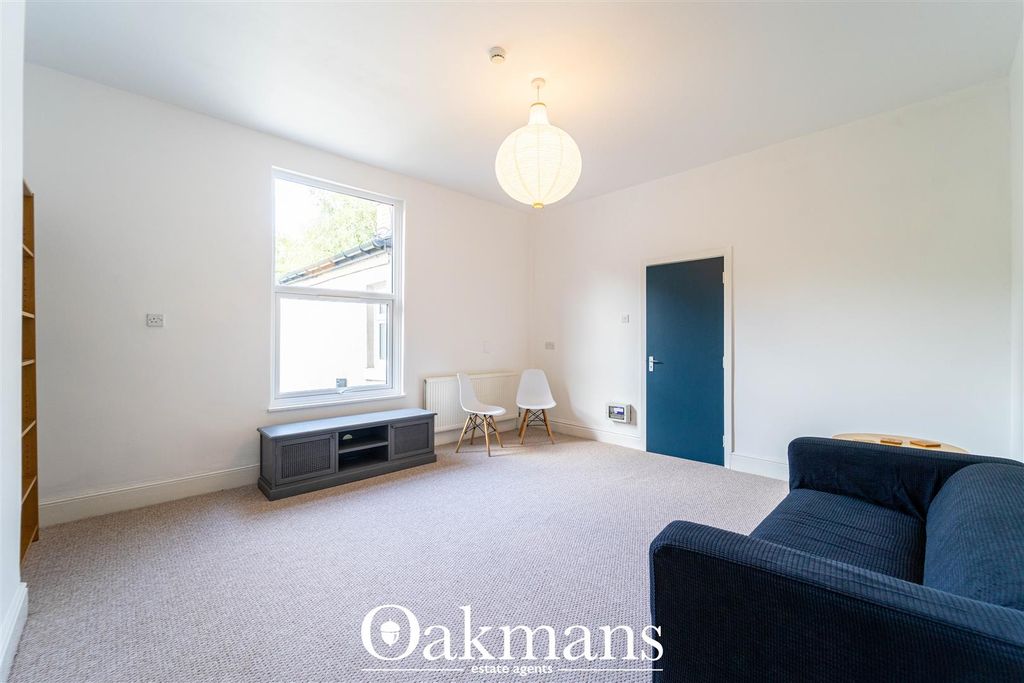 Property photo 3 of 11 D_L00007.Jpg