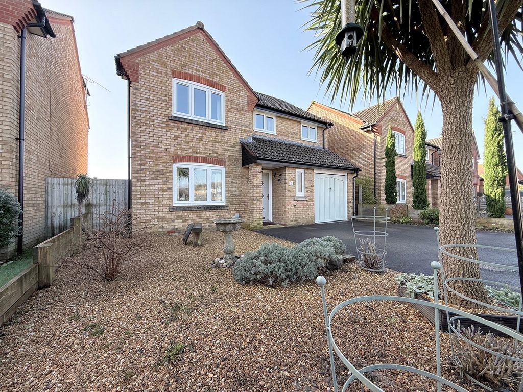 Property photo 1 of 24