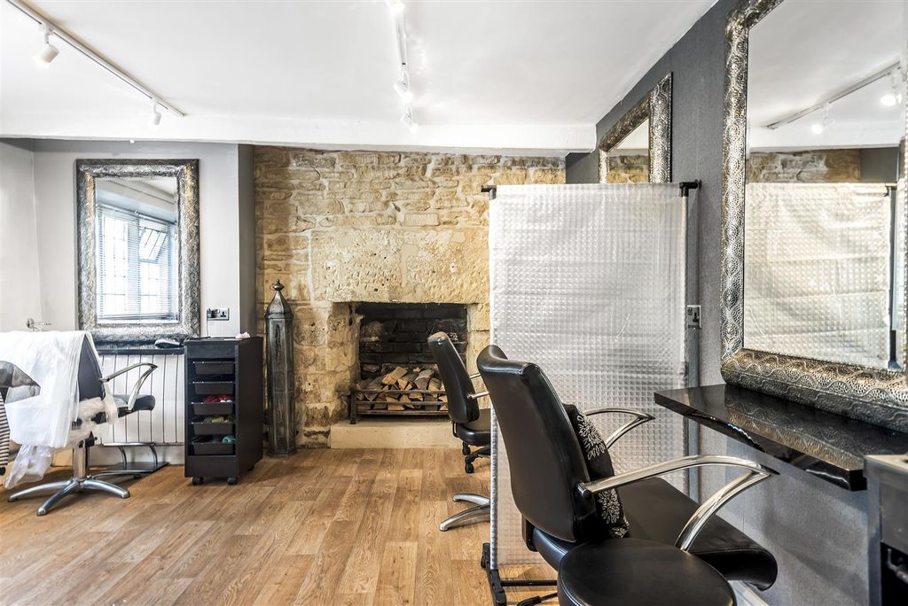 Property photo 3 of 10 Evibttw9Yui44Ak6Jq6Nba.Jpg