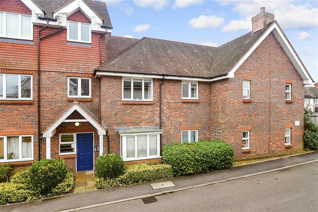 Property photo 1 of 8 External (Web)