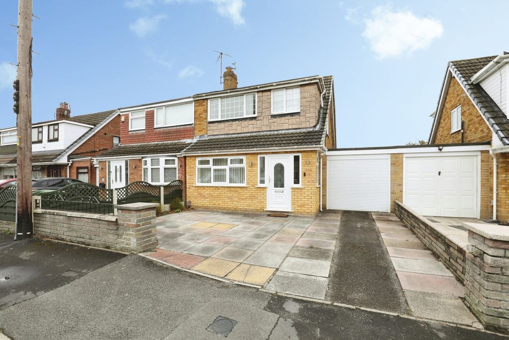 Property photo 1 of 19 Pbox-Img.Jpg