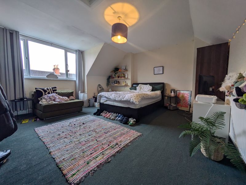 Property photo 3 of 11 Photo 26