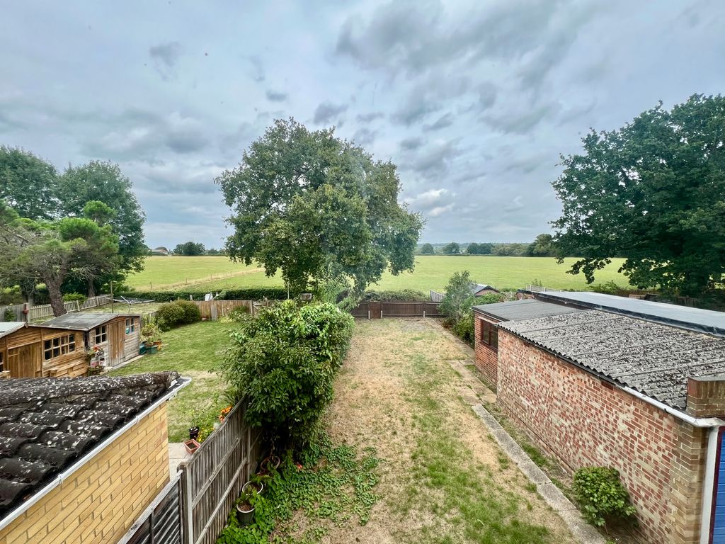 Property photo 3 of 13 Img_8137