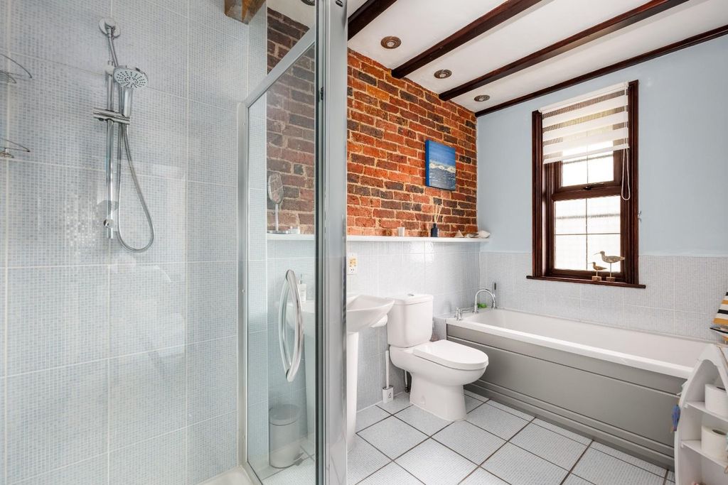 Additional image 8 of 5 bed detached house for saleNewick Lane, Heathfield TN21