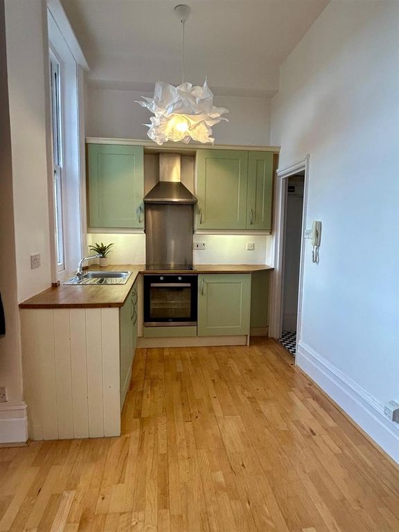 Property photo 3 of 9 4.Jpg