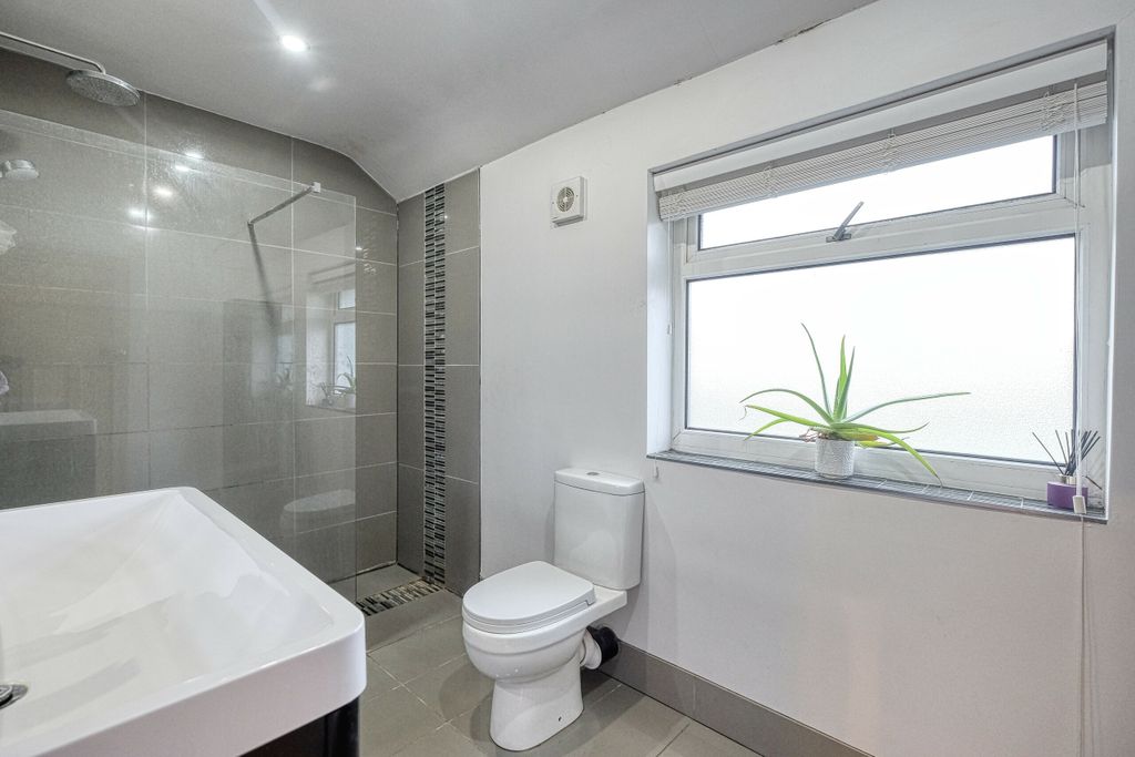 Property photo 3 of 25 Dscf5477_16