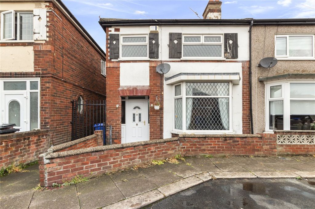 Property photo 1 of 13 Outside