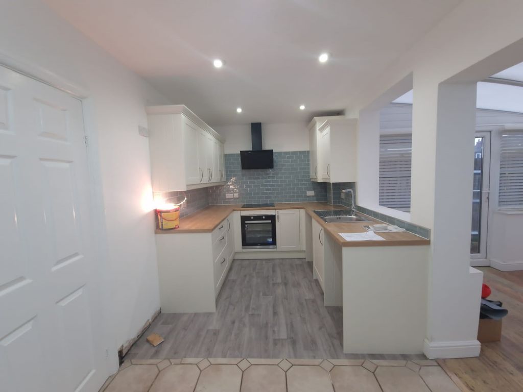 Property photo 2 of 10 Photo 1