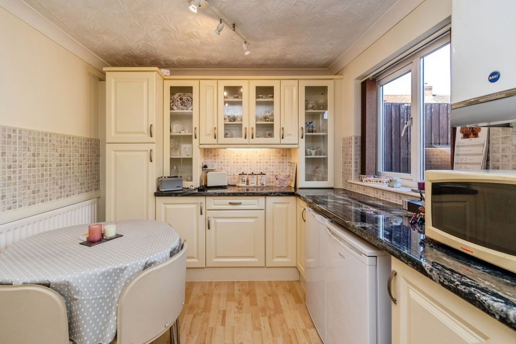 Property photo 3 of 20 Pbox-Img.Jpg