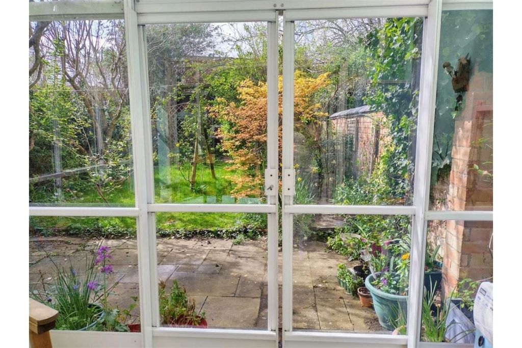 Property photo 2 of 14