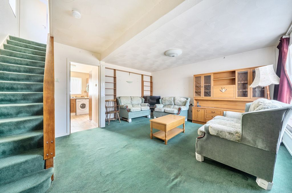 Property photo 2 of 21 1513750-13-6A96A8...