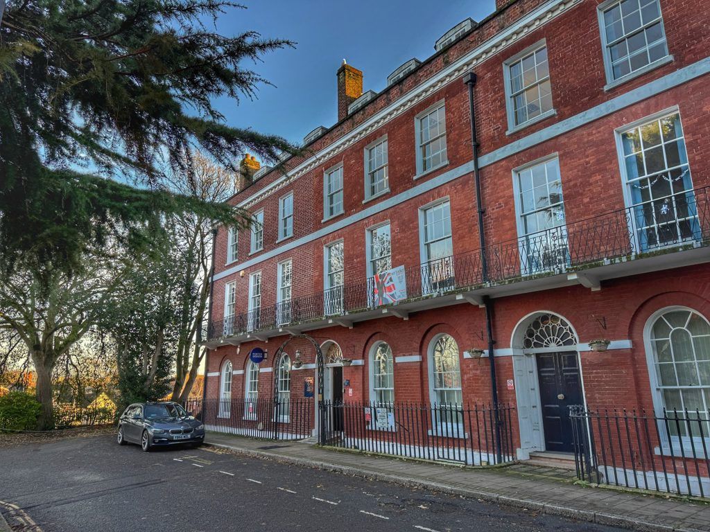 Property photo 1 of 10 Photo 2