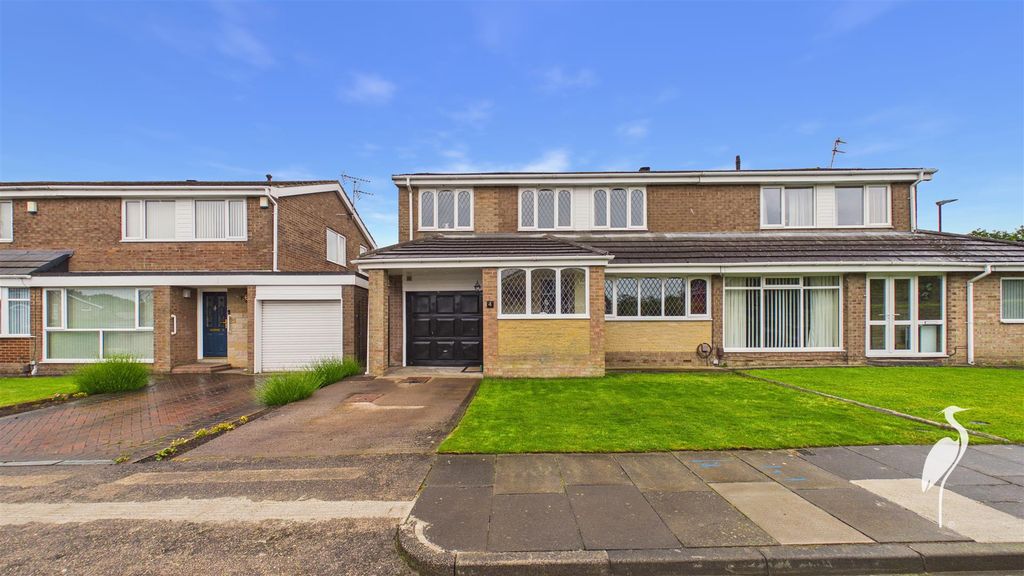 Property photo 1 of 34