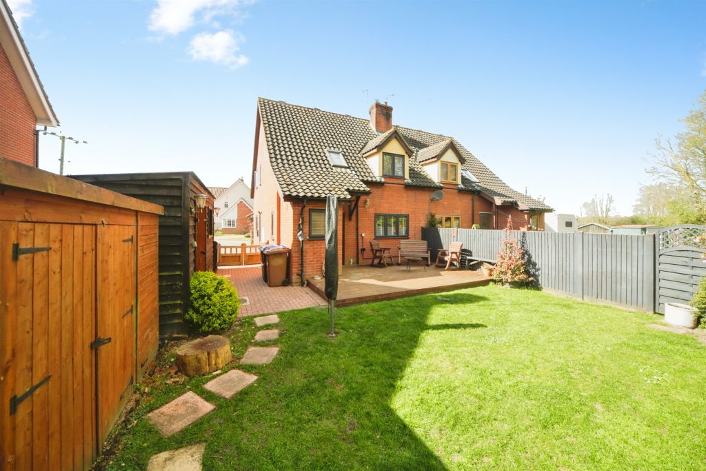 Property photo 1 of 14