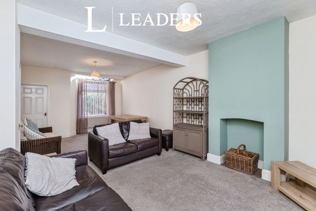 Property photo 2 of 12 Living Room