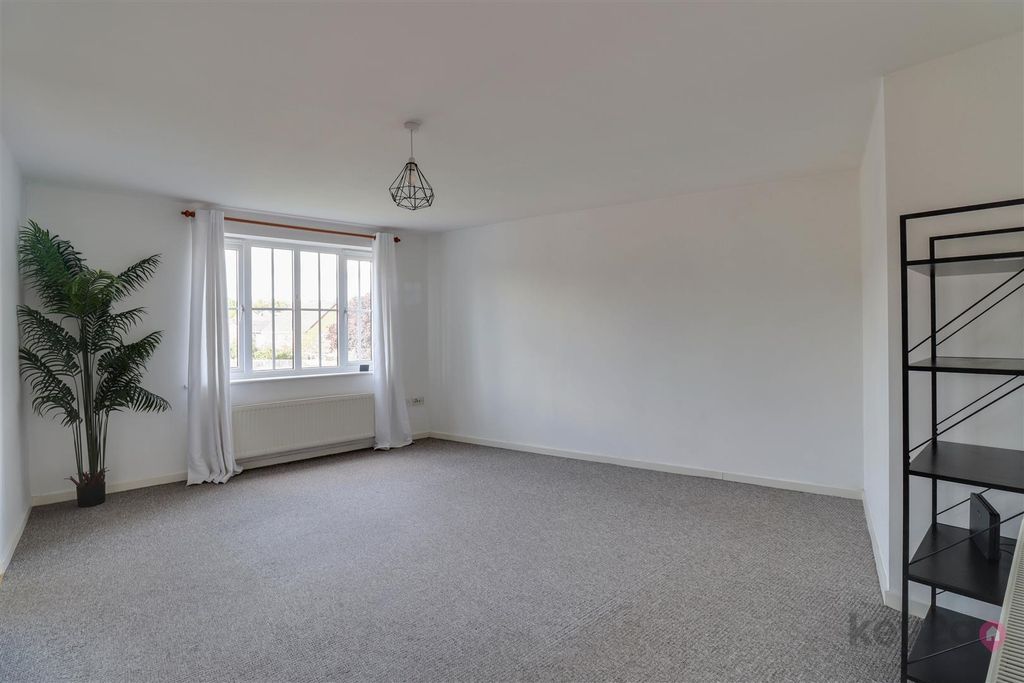 Property photo 2 of 15 Img_4579-Img_4581.Jpg