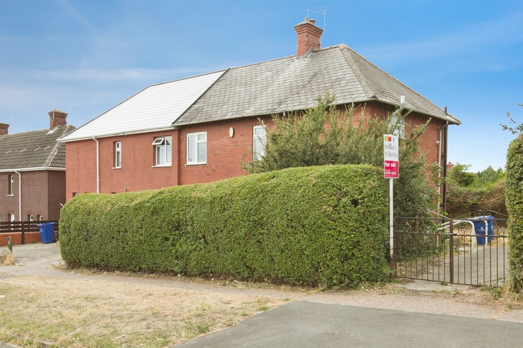 Property photo 1 of 22