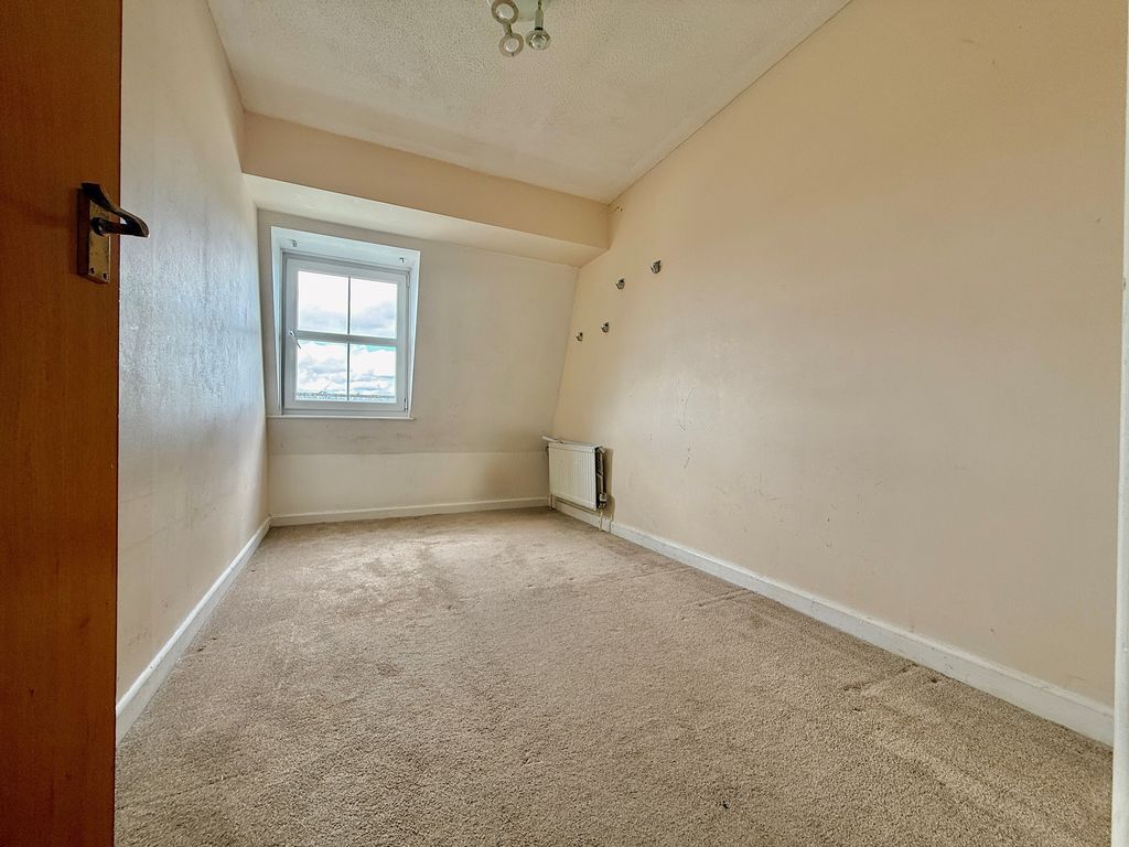 Property photo 3 of 12 Photo 3