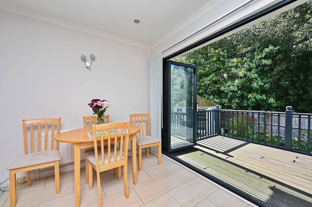 Additional image 6 of 4 bed detached house for saleVirginia Gardens, Farnborough GU14