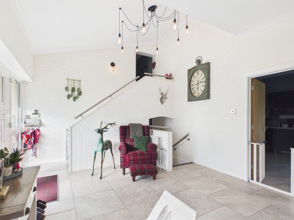 Property photo 2 of 30