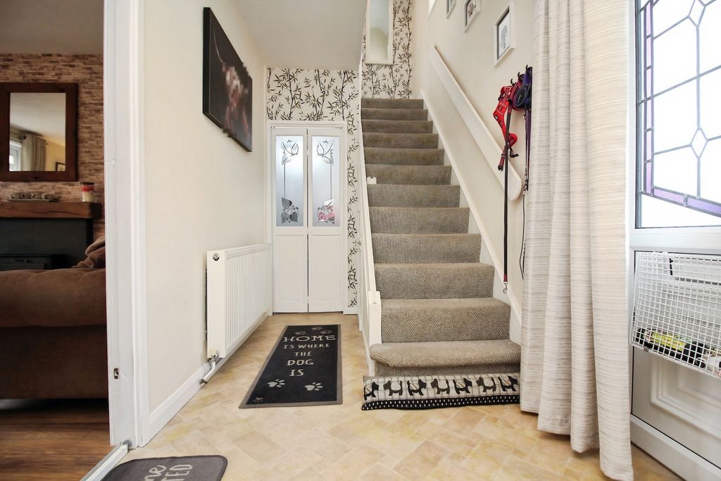 Property photo 3 of 21