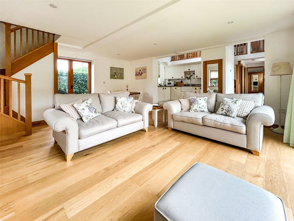 Property photo 3 of 17 Twl240011_17.Jpg