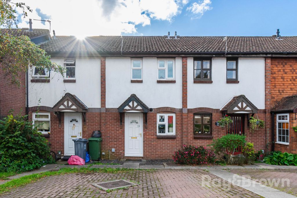 Property photo 1 of 37