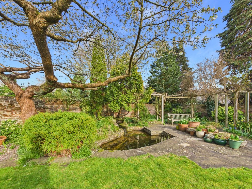 Additional image 63 of 7 bed semi-detached house for saleNorth Road, Grassendale Park, Liverpool. L19