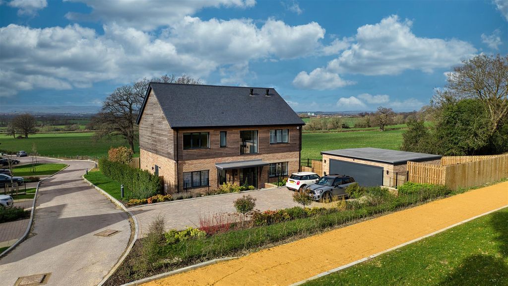 Property photo 1 of 26 1.Jpg