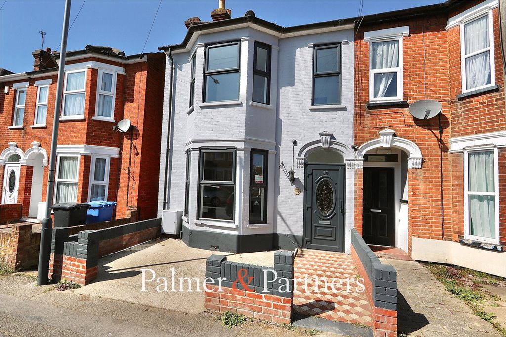 Property photo 1 of 28 Picture No. 13