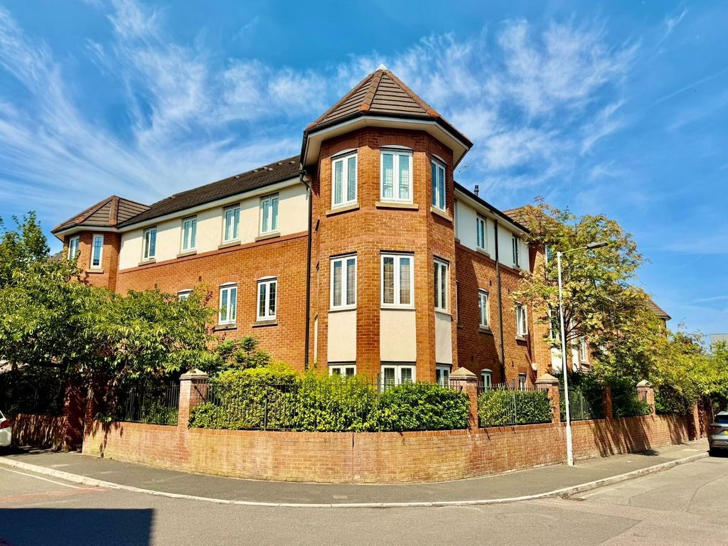 Property photo 1 of 19