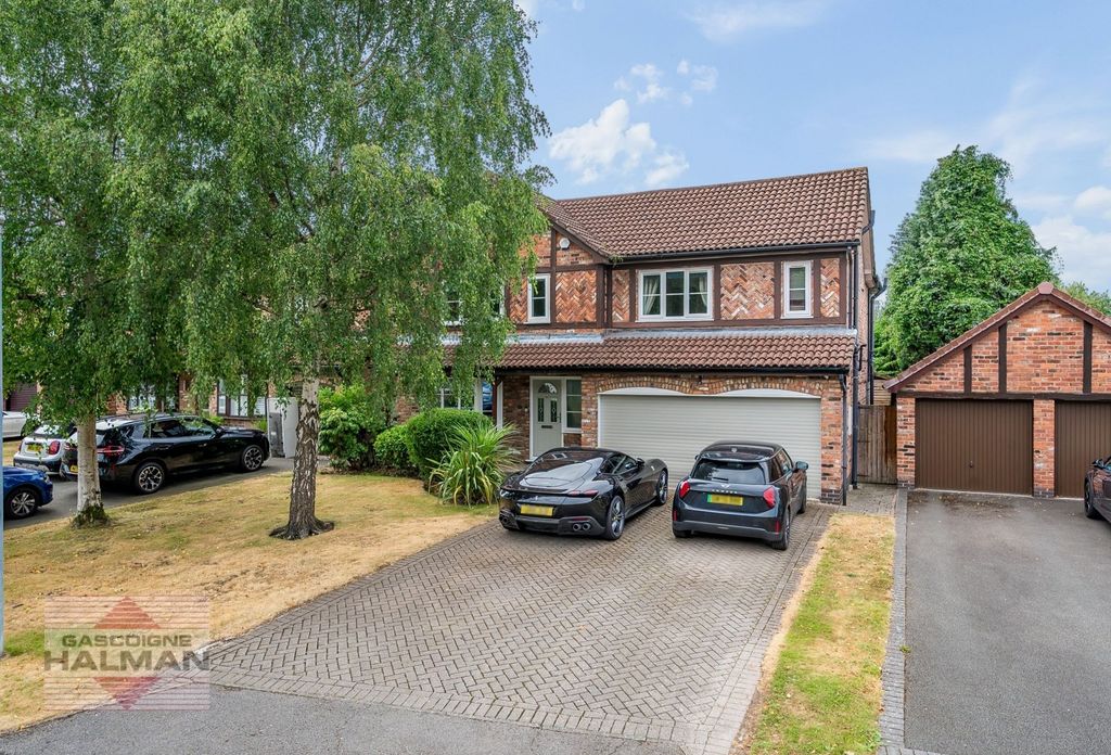 Property photo 1 of 34